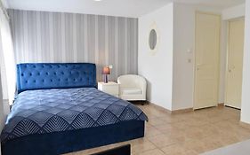 A Modern Bright Studio In The Center Of Kastoria